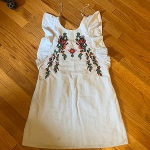 Zara Trafaluc flutter sleeve dress — size M